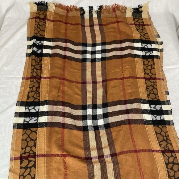 Burberry Women's Animal Leopard Haymarket Check Square Shape Scarf Cashmere - Picture 5 of 15